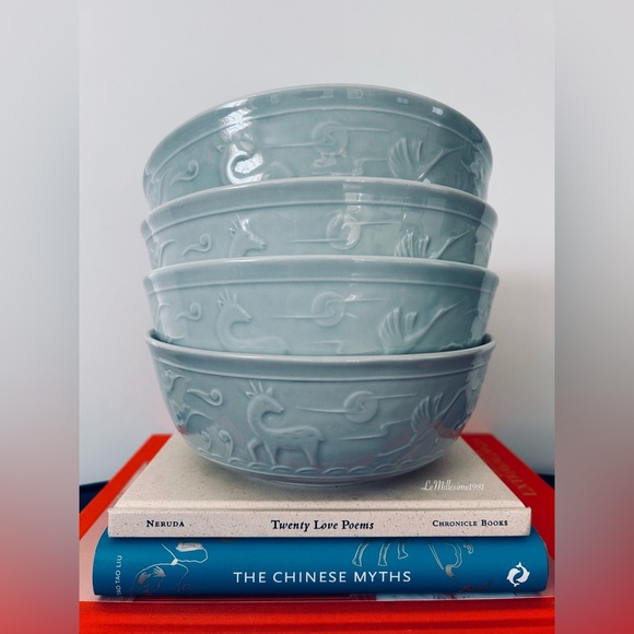 🛑SOLD🛑 Vintage Set of 4 Celadon Porcelain Mythical Animals Design Bowl - Picture 1 of 6